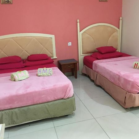 Hotel Morning Glory Kudat Extérieur photo