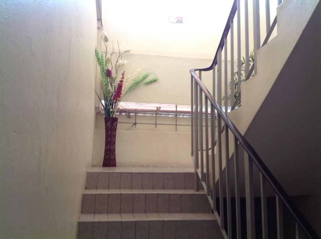 Hotel Morning Glory Kudat Extérieur photo