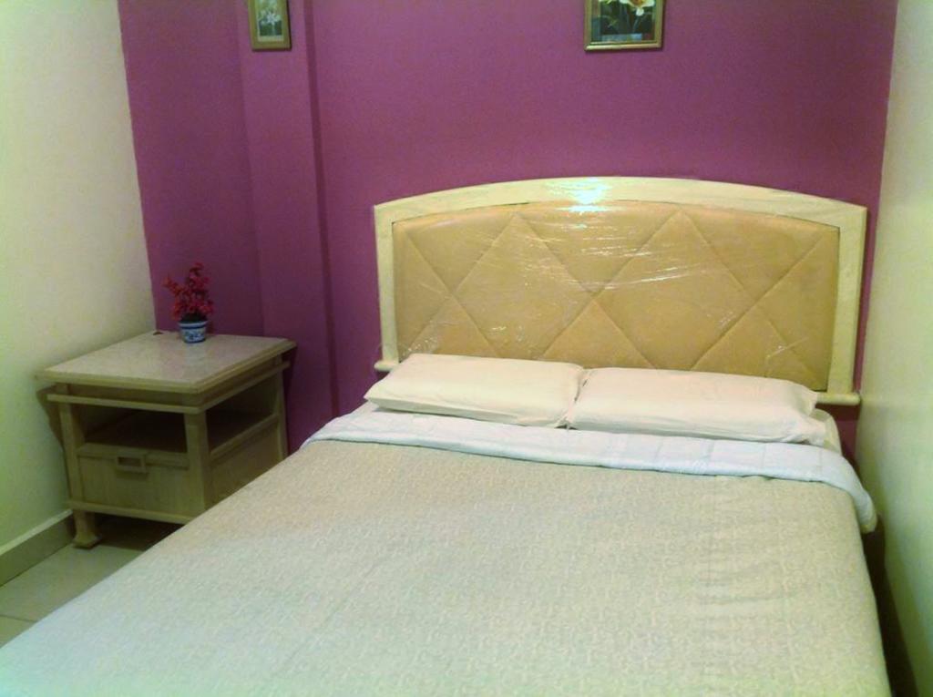 Hotel Morning Glory Kudat Chambre photo